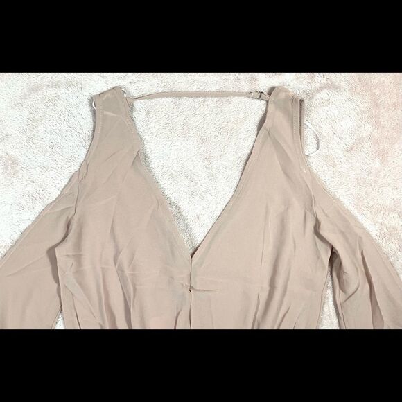 L’ATISTE by Amy Nude Sheer Keyhole Body Suit NWT - Picture 7 of 10